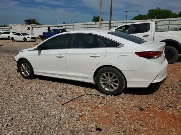 5NPE24AF8JH622120 2018 HYUNDAI SONATA - Image 2
