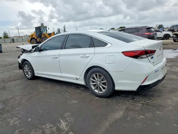 5NPE24AF8JH622277 2018 HYUNDAI SONATA - Image 2