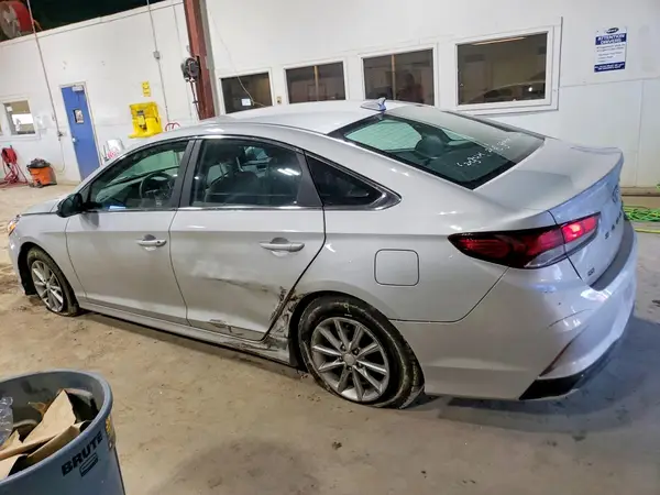5NPE24AF8JH623039 2018 HYUNDAI SONATA - Image 2