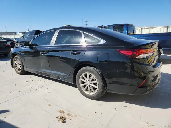 5NPE24AF8JH626121 2018 HYUNDAI SONATA - Image 2