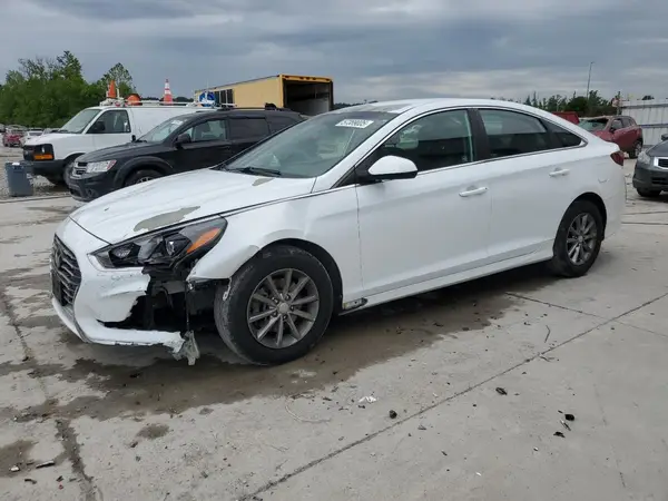 5NPE24AF8JH630234 2018 HYUNDAI SONATA - Image 1
