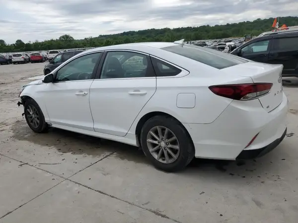 5NPE24AF8JH630234 2018 HYUNDAI SONATA - Image 2
