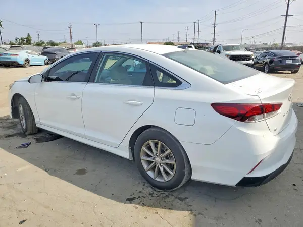5NPE24AF8JH638253 2018 HYUNDAI SONATA - Image 2