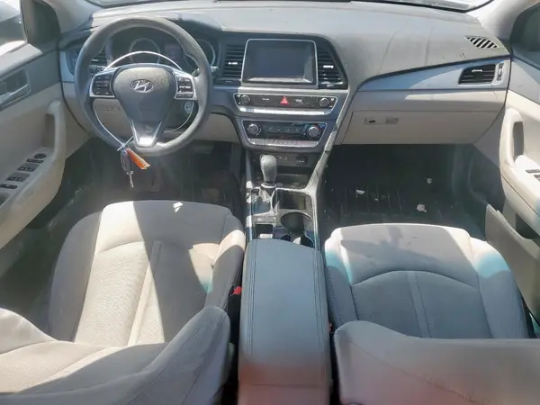 5NPE24AF8JH641704 2018 HYUNDAI SONATA - Image 8
