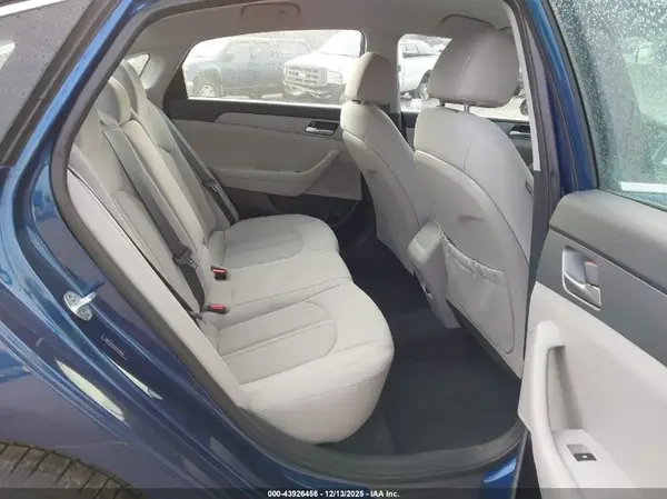 5NPE24AF8JH644604 2018 HYUNDAI SONATA - Image 8
