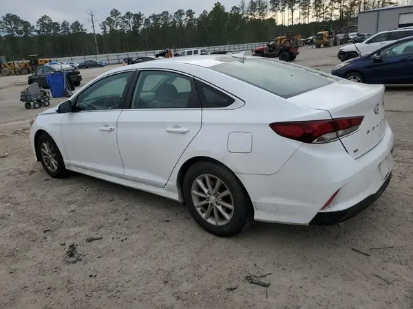 5NPE24AF8JH644862 2018 HYUNDAI SONATA - Image 2