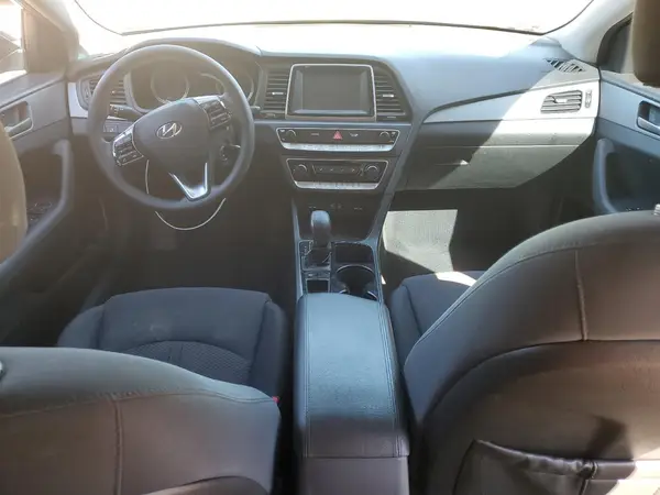 5NPE24AF8JH646403 2018 HYUNDAI SONATA - Image 8