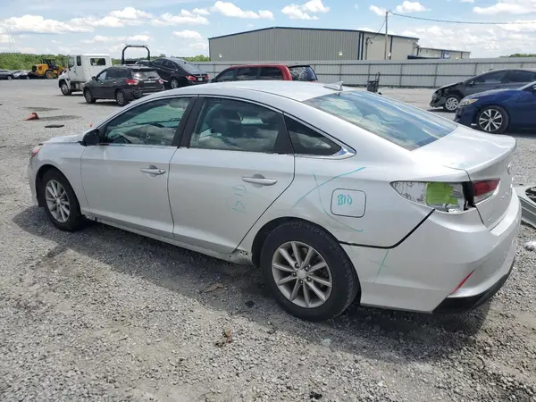 5NPE24AF8JH646675 2018 HYUNDAI SONATA - Image 2