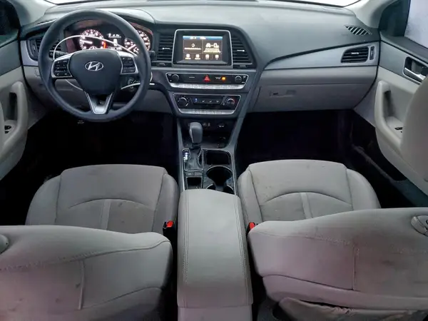 5NPE24AF8JH649933 2018 HYUNDAI SONATA - Image 8
