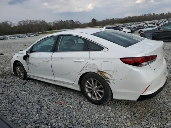 5NPE24AF8JH652749 2018 HYUNDAI SONATA - Image 2