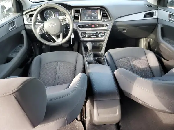 5NPE24AF8JH652749 2018 HYUNDAI SONATA - Image 8