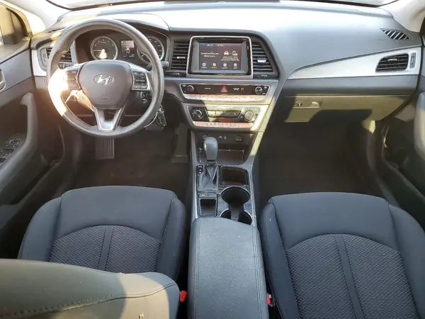 5NPE24AF8JH653870 2018 HYUNDAI SONATA - Image 8