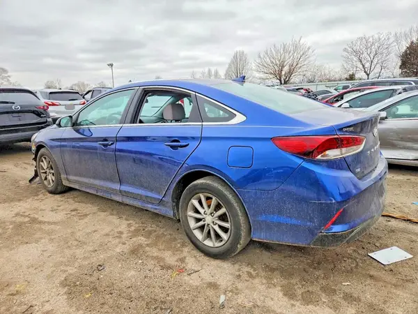 5NPE24AF8JH655876 2018 HYUNDAI SONATA - Image 2
