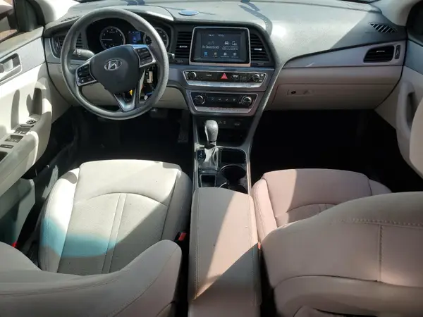 5NPE24AF8JH656767 2018 HYUNDAI SONATA - Image 8