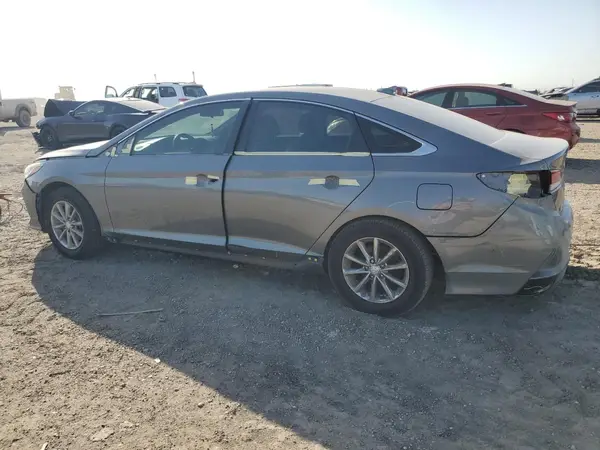 5NPE24AF8JH657479 2018 HYUNDAI SONATA - Image 2