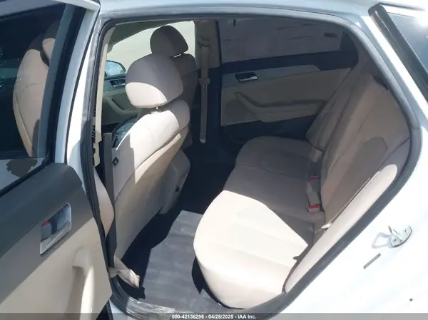 5NPE24AF8JH658812 2018 HYUNDAI SONATA - Image 8
