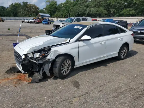 5NPE24AF8JH660088 2018 HYUNDAI SONATA - Image 1