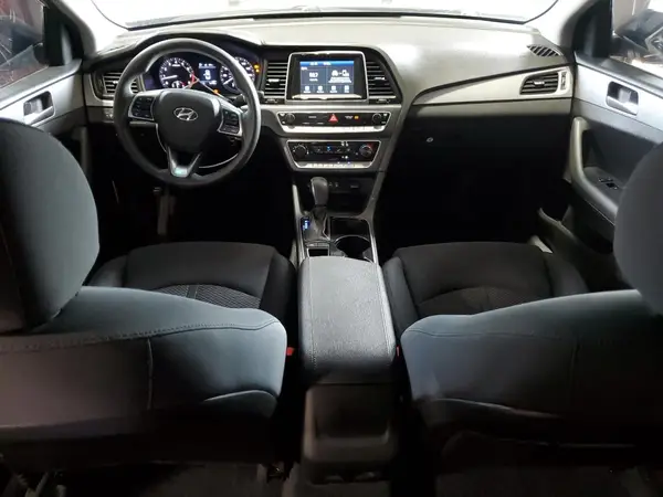 5NPE24AF8JH666683 2018 HYUNDAI SONATA - Image 8
