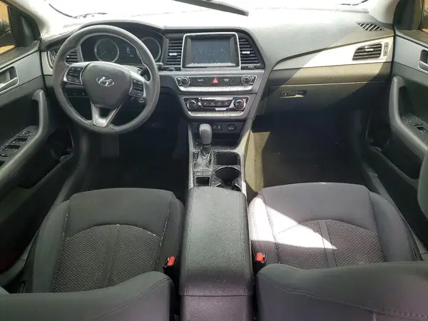 5NPE24AF8JH668983 2018 HYUNDAI SONATA - Image 8