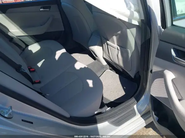 5NPE24AF8JH672449 2018 HYUNDAI SONATA - Image 8