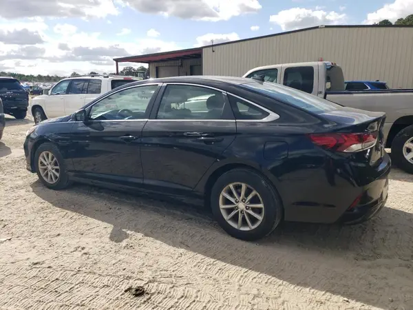 5NPE24AF8JH679479 2018 HYUNDAI SONATA - Image 2