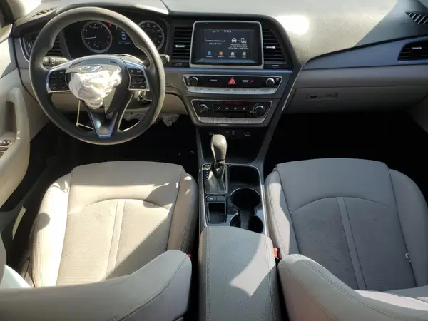 5NPE24AF8JH680406 2018 HYUNDAI SONATA - Image 8