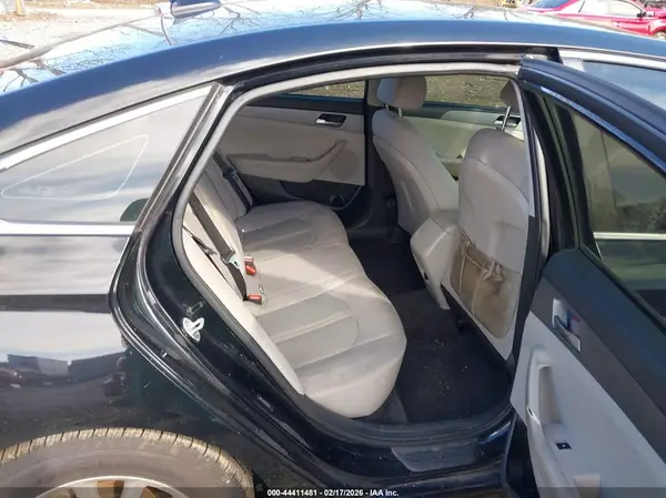 5NPE24AF8JH681152 2018 HYUNDAI SONATA - Image 8