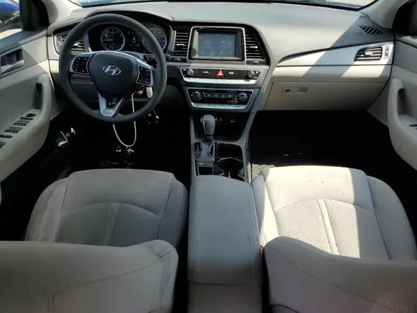 5NPE24AF8JH687954 2018 HYUNDAI SONATA - Image 8