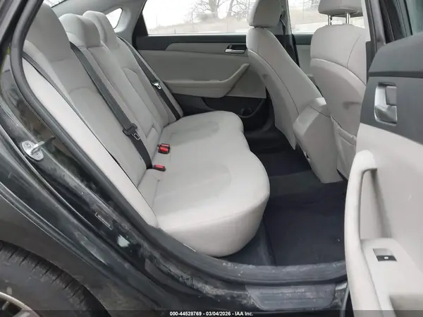 5NPE24AF8JH693186 2018 HYUNDAI SONATA - Image 8