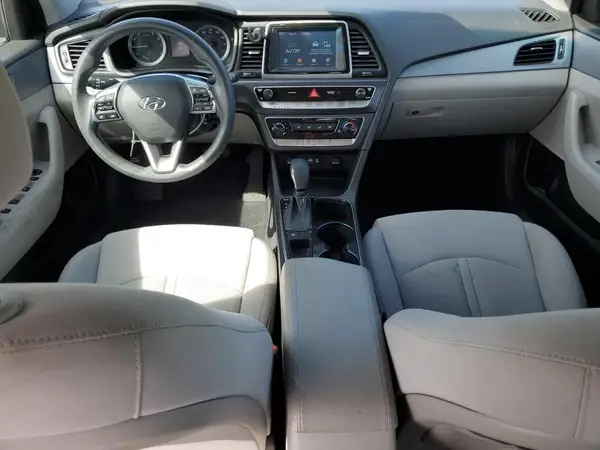 5NPE24AF8JH698887 2018 HYUNDAI SONATA - Image 8