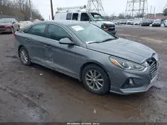 5NPE24AF8JH698985 2018 HYUNDAI SONATA
