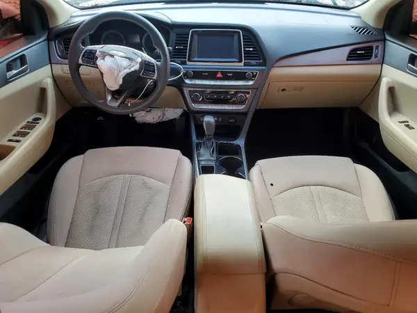 5NPE24AF8JH699456 2018 HYUNDAI SONATA - Image 8