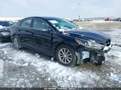 5NPE24AF8JH705210 2018 HYUNDAI SONATA