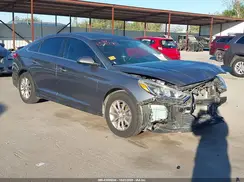 5NPE24AF8JH705563 2018 HYUNDAI SONATA