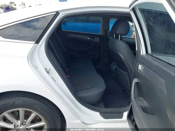 5NPE24AF8JH705952 2018 HYUNDAI SONATA - Image 8