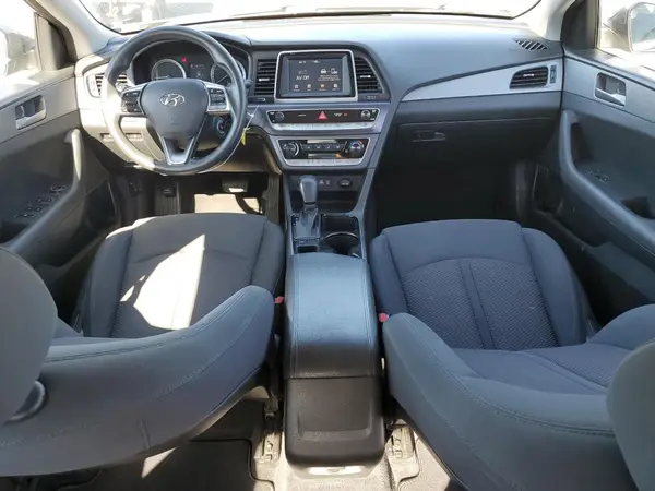 5NPE24AF8JH705997 2018 HYUNDAI SONATA - Image 8