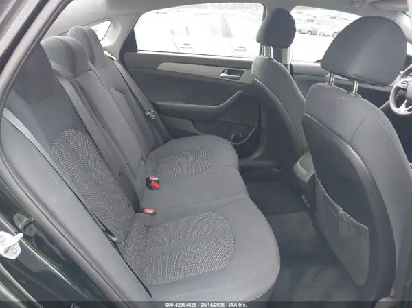 5NPE24AF8JH706549 2018 HYUNDAI SONATA - Image 8