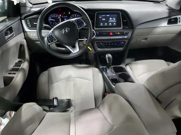5NPE24AF8JH708639 2018 HYUNDAI SONATA - Image 8