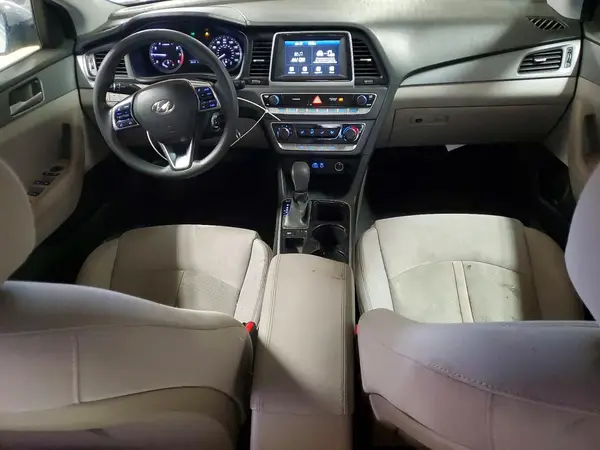 5NPE24AF8JH708818 2018 HYUNDAI SONATA - Image 8