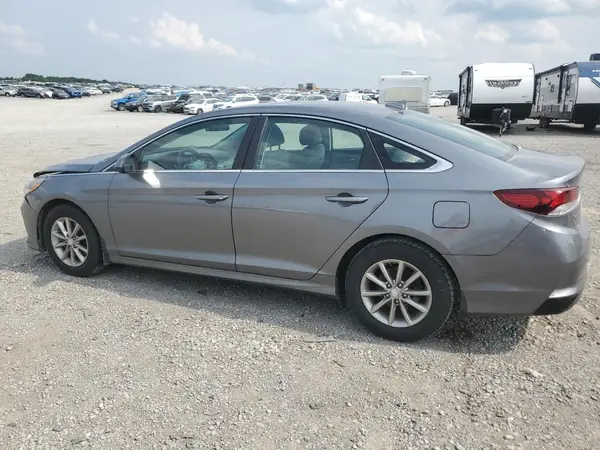 5NPE24AF8JH709354 2018 HYUNDAI SONATA - Image 2