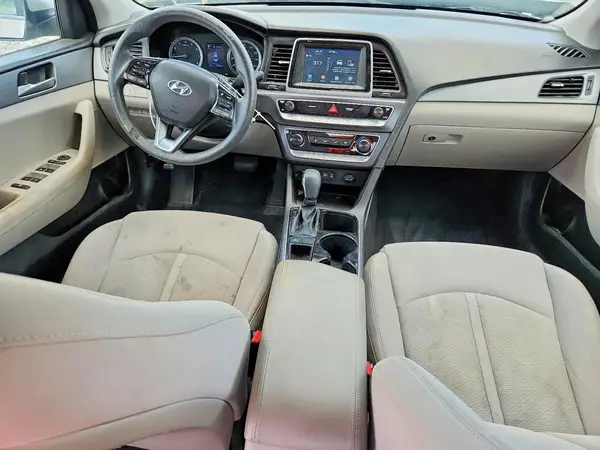 5NPE24AF8JH711122 2018 HYUNDAI SONATA - Image 8