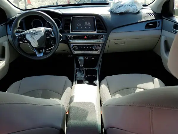 5NPE24AF8JH713775 2018 HYUNDAI SONATA - Image 8