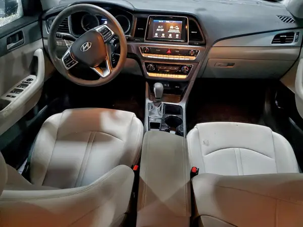 5NPE24AF8JH713887 2018 HYUNDAI SONATA - Image 8