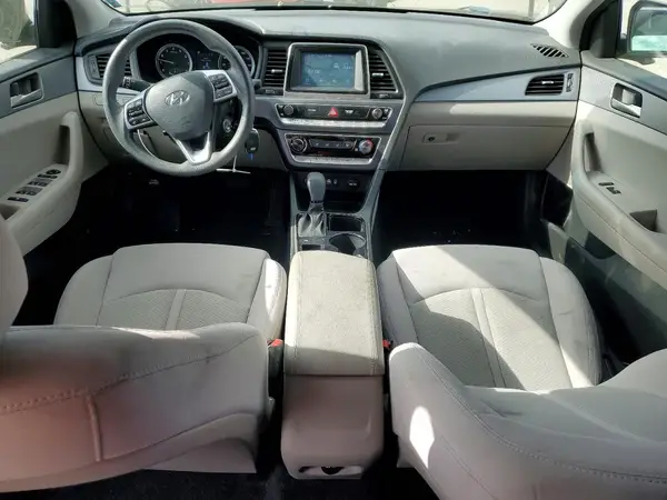 5NPE24AF8JH716675 2018 HYUNDAI SONATA - Image 8