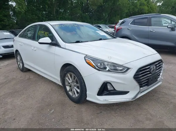 5NPE24AF8JH720001 2018 HYUNDAI SONATA - Image 1