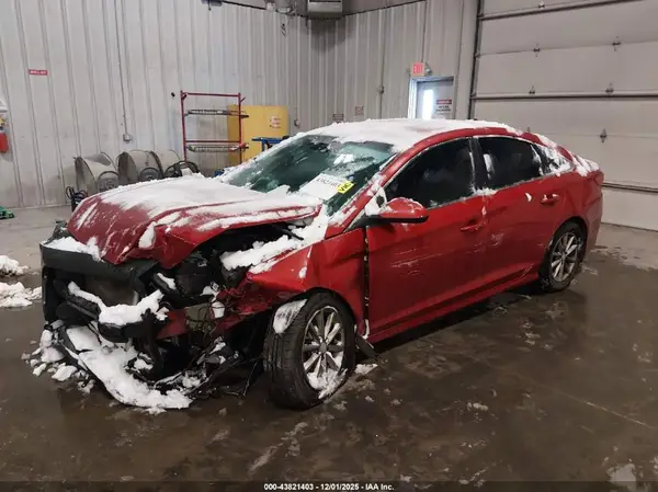 5NPE24AF8JH724002 2018 HYUNDAI SONATA - Image 2