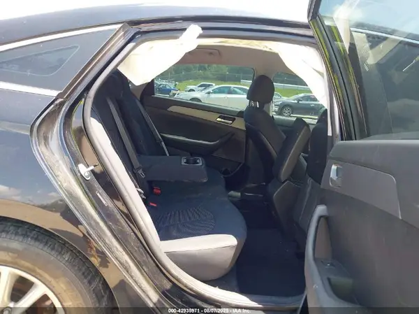 5NPE24AF8KH731937 2019 HYUNDAI SONATA - Image 8
