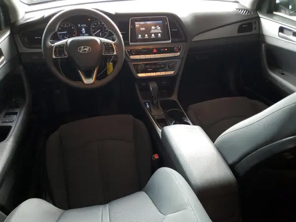 5NPE24AF8KH732263 2019 HYUNDAI SONATA - Image 8