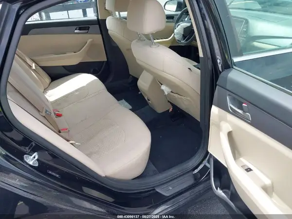 5NPE24AF8KH732697 2019 HYUNDAI SONATA - Image 8