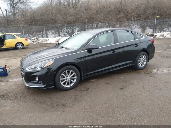 5NPE24AF8KH734062 2019 HYUNDAI SONATA - Image 2